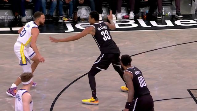 勇士vs篮网五佳球 丁威迪连线赵四空接暴扣库里强投高难度三分