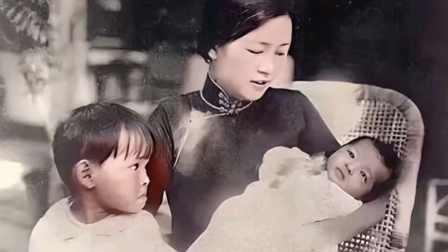 1932年,林徽因抱着儿子,三岁女儿撅着小嘴,一双儿女都无缘清华