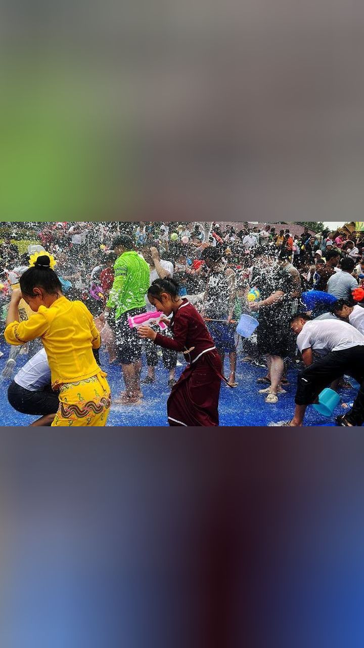 "泼"天的快乐!云南德宏芒市泼水节开幕