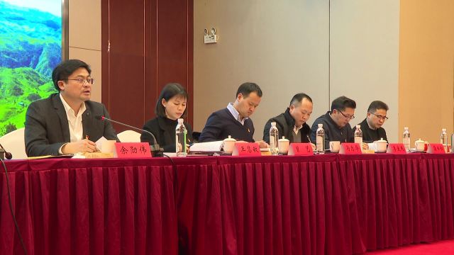 城步召开2023年度县委常委履行基层党建“一岗双责”工作暨党(工)委(党组)书记抓基层党建工作述职评议会