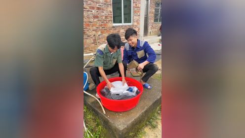 干啥啥不行,挨揍第一名_高清1080P在线观看平台_腾讯视频