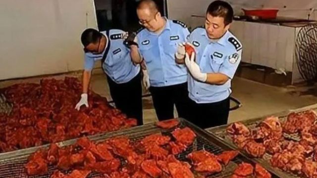 市场上的“假牛肉”究竟是用啥东西做的?看完原料,原来被骗多年