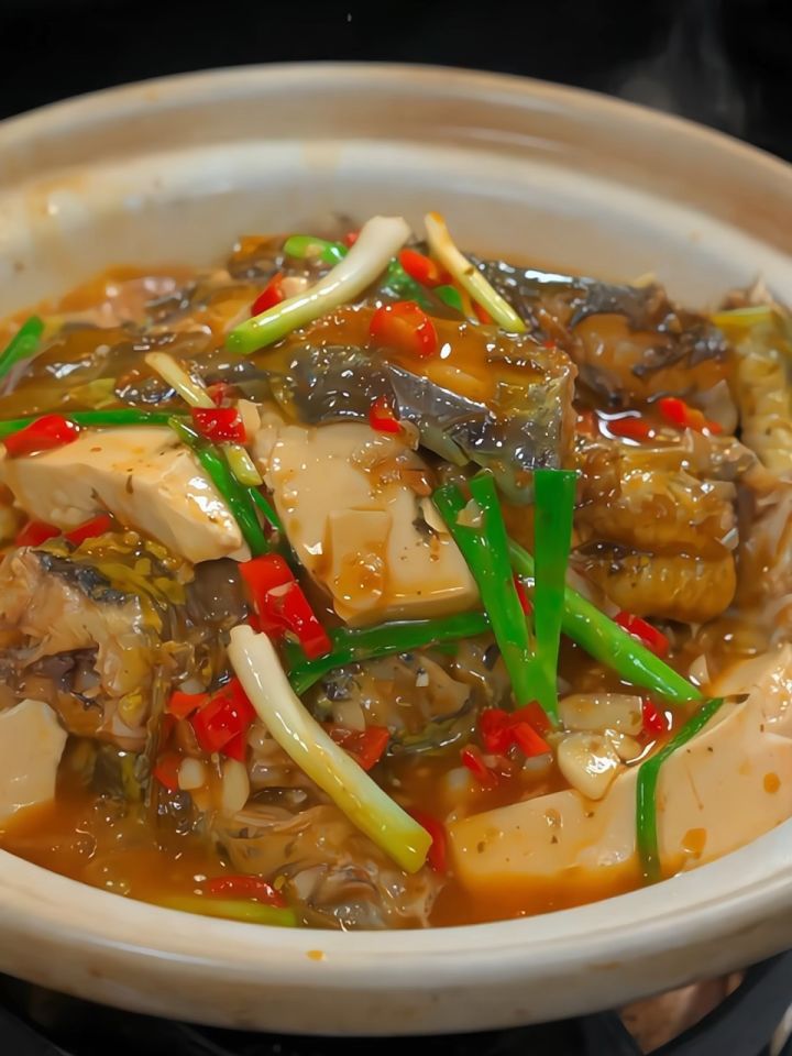 紫苏黄骨鱼焖豆腐 太香了,不会做饭的朋友都能做出大厨的味道#家常菜