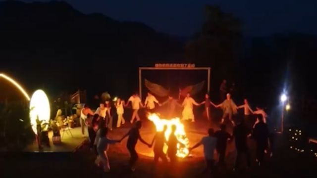 安徽呈阳村:高山林海,夜探浩瀚星空