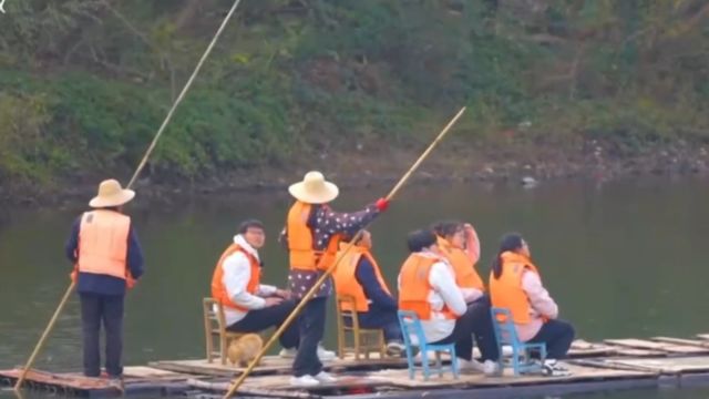 一千多年前,忧国伤时的李白遇见了秋浦山水,舒展愁绪体验生活