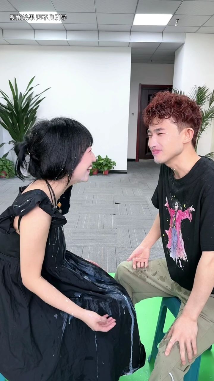 憋笑挑战,太好笑了_高清1080P在线观看平台_腾讯视频
