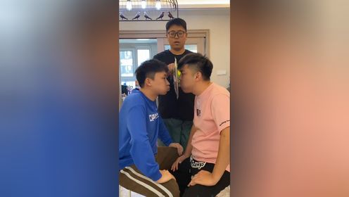 憋笑挑战!我怎么感觉你俩有点针对我!#峻宁峻宁#憋笑挑战#结尾才是重点_高清1080P在线观看平台_腾讯视频