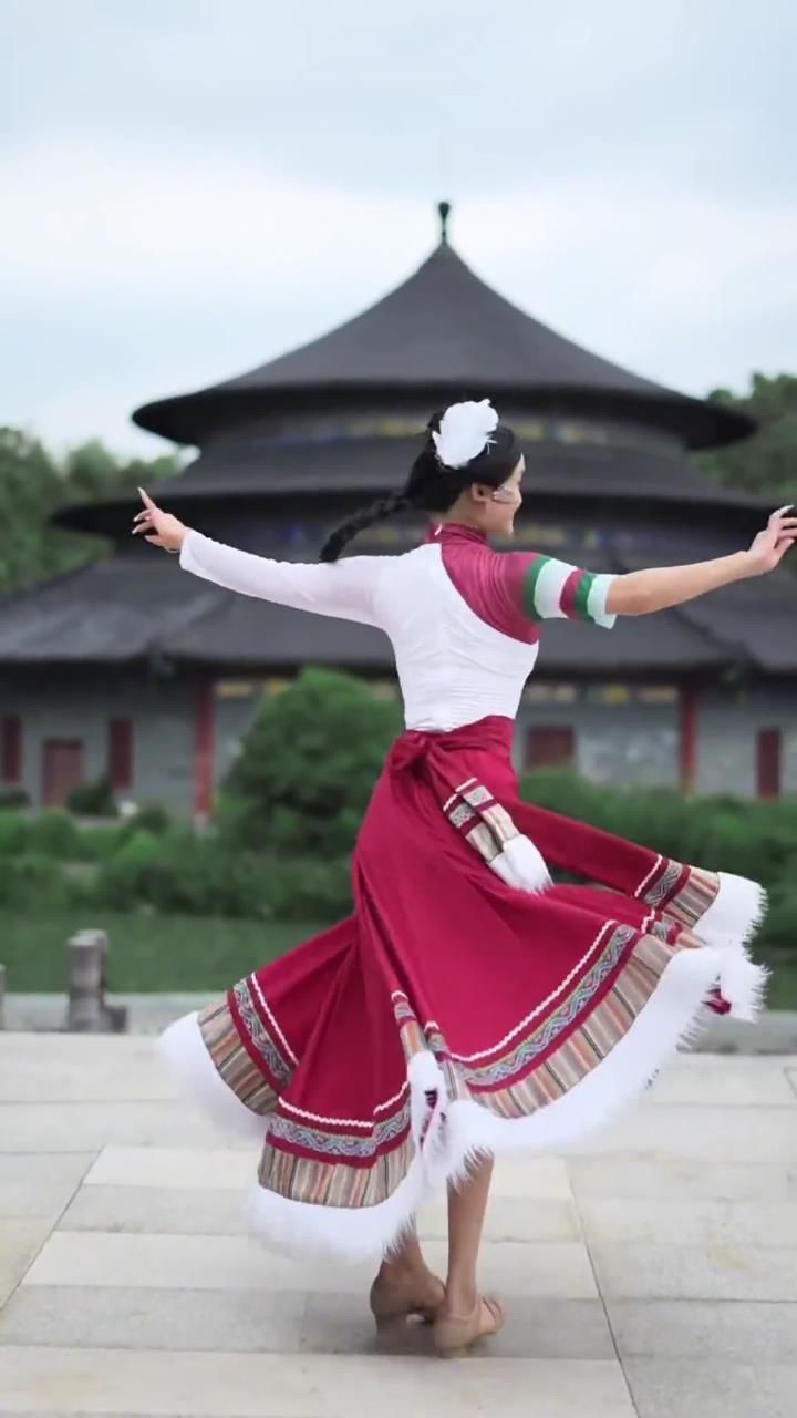 吉祥如意#户外舞蹈#藏族舞##民族舞#舞蹈#谁是国舞先锋