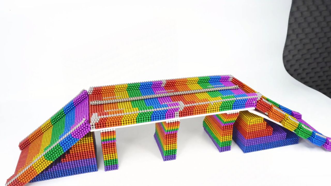 巴克球搭建跨河大桥