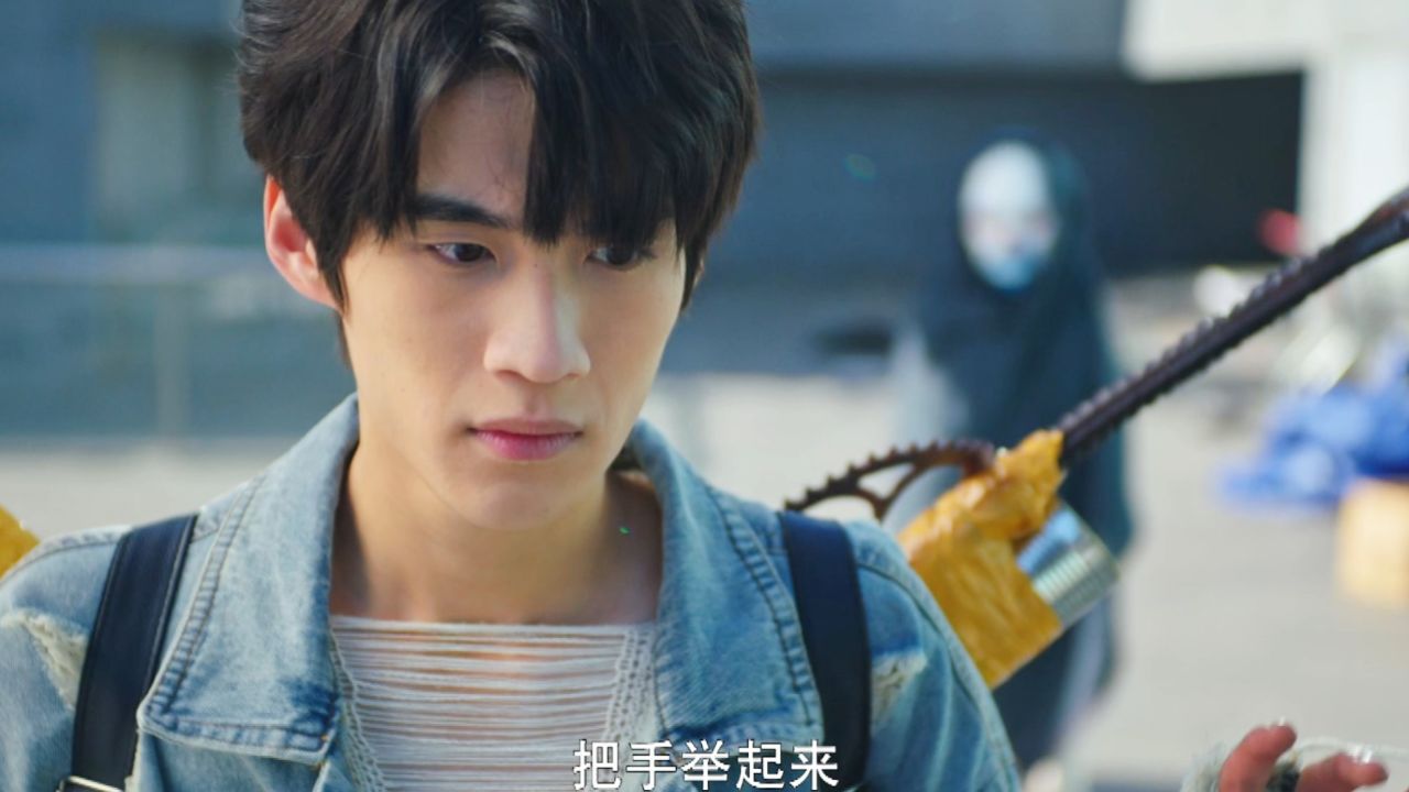 白小飞收养鹿鹿