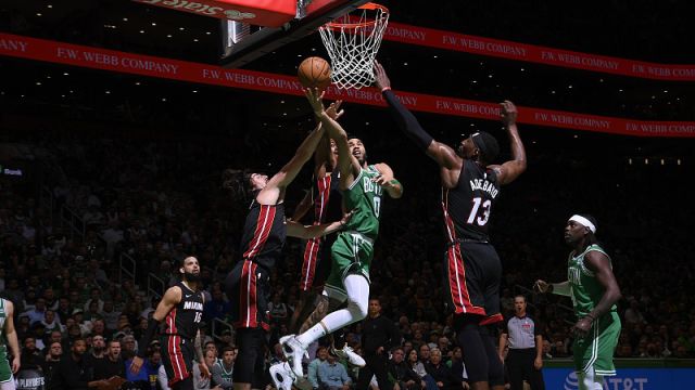 热火101-111凯尔特人 阿德巴约21+10希罗24+14率队客场复仇