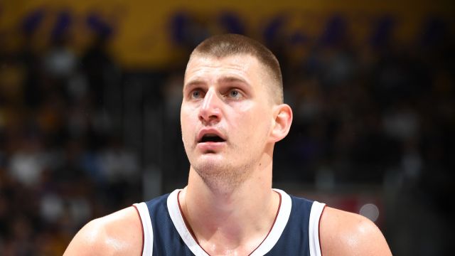 约基奇vs湖人集锦 全场拿下33+14+14大号三双遗憾落败