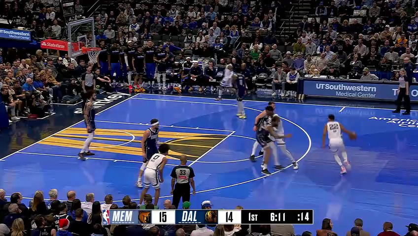 灰熊vs独行侠 NBA杯小组赛：灰熊vs独行侠第1节中文解说回放