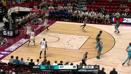 《NBA全场集锦》承担球队得分重任！小尼克-史密斯连续冲筐连拿六分
