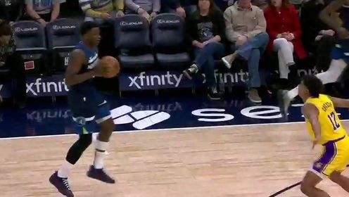 《NBA全场集锦》疾如风快如电！爱德华兹瞬步突破飞身上篮哨响球进