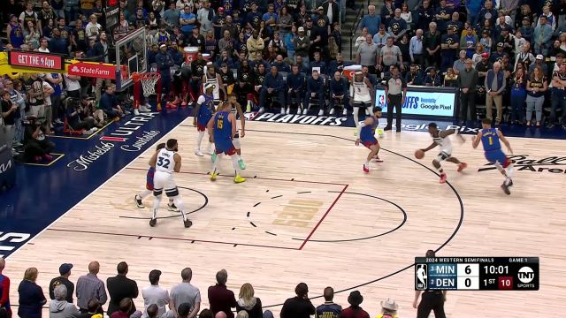 双状元大发神威！唐斯携手爱德华兹轮番冲击禁区连线打成2+1