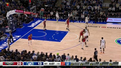 《NBA全场集锦》秀出丝滑小连招 麦克丹尼尔斯风骚背运晃开英格拉姆上篮打进