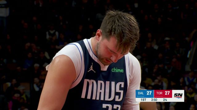 NBA常规赛：独行侠vs猛龙第1节中文解说回放