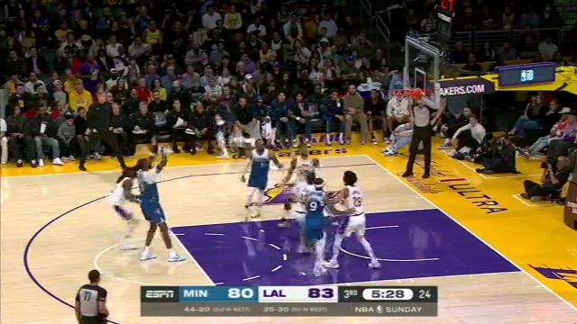 NBA常规赛：森林狼vs湖人第3节中文解说回放