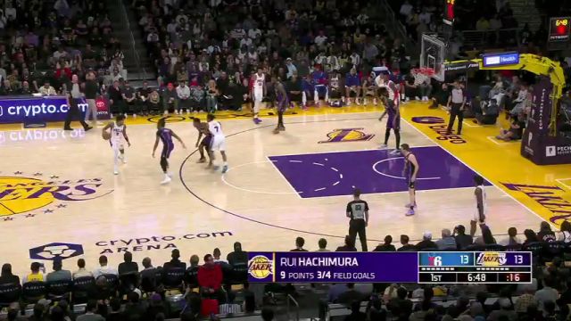 乌布雷直杀禁区丝滑连招跳传得手 里德不负期待暴扣终结