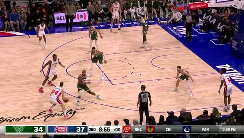 《NBA全场集锦》快刀斩乱麻！萨瑟乱军丛中连续晃动勾手上篮打进