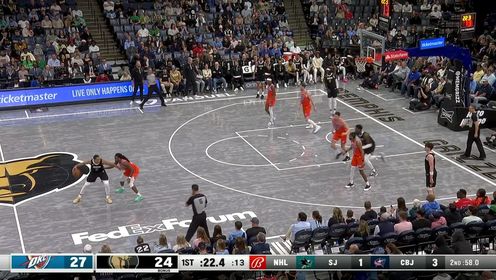 《NBA全场集锦》抓住失误推反击 卡森华莱士反击旋风一条龙飞身暴扣