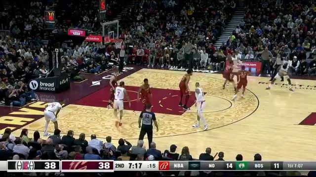 NBA常规赛：快船vs骑士第2节英文原声回放