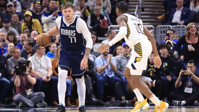 独行侠111-133步行者 步行者7人得分上双终结独行侠7连胜