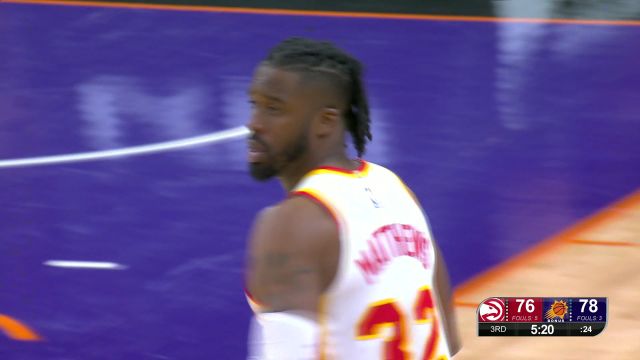 老将出马一个顶俩！老马修斯超远三分手起刀落