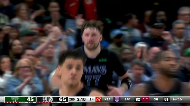 不出手都觉得不好意思 东契奇笑纳良机超远三分手起刀落