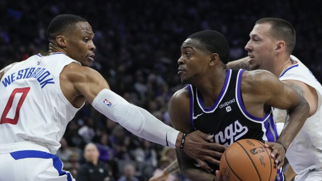 快船95-109国王 福克斯20+7小萨准三双国王主场击沉快船取连胜