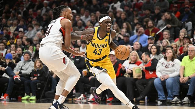 西亚卡姆vs开拓者集锦 首秀砍21+6+3稳定发挥