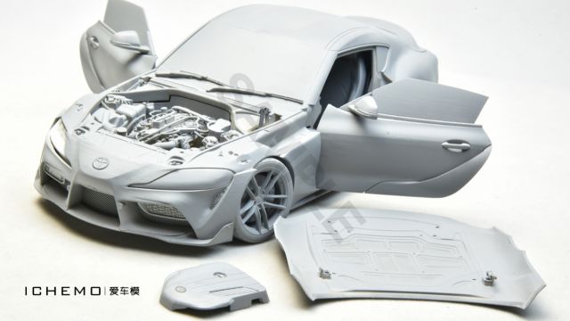 MotorHelix 1:18 丰田 GR Supra 灰模样品模型