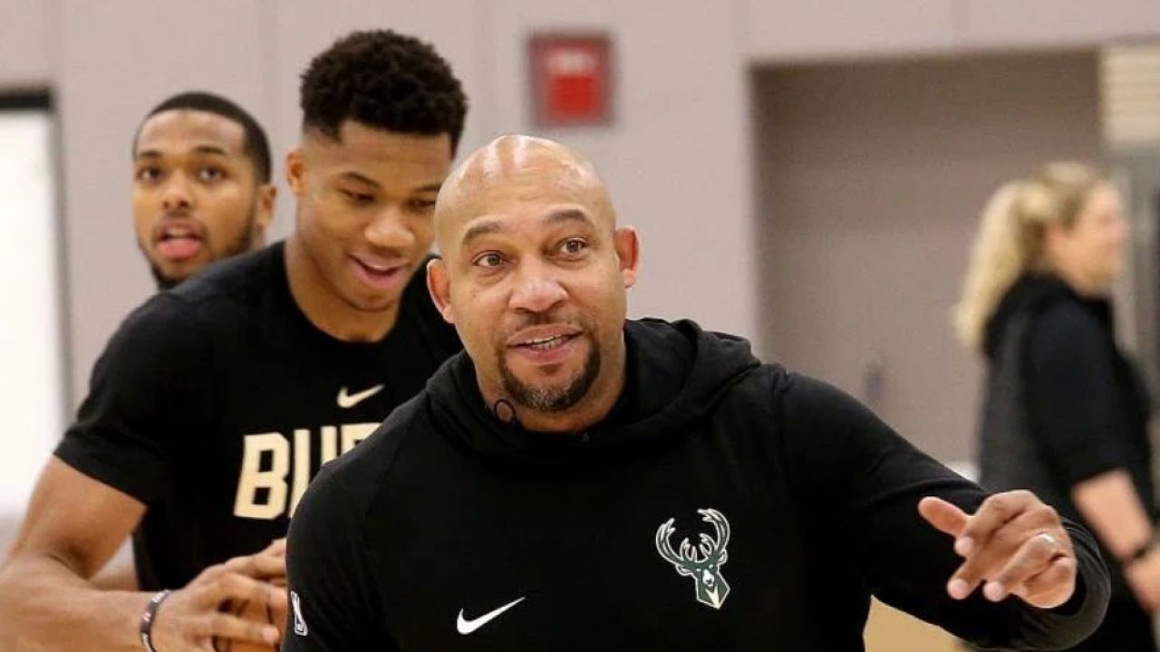 哈姆回雄鹿字母哥起重要作用!前者相信自己最终会接替