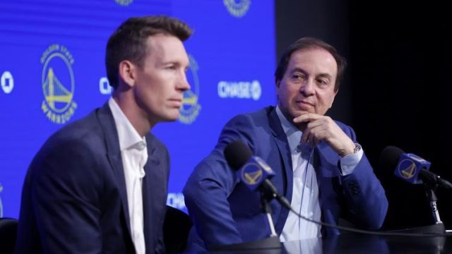 勇士最新交易动态：寻求中锋希望重返争冠行列，想得到西卡得出库明加，维金斯没交易价值