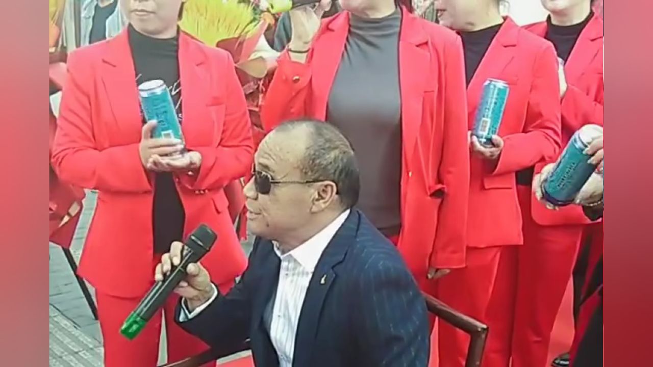 内蒙山曲《二后生大战三黑人》