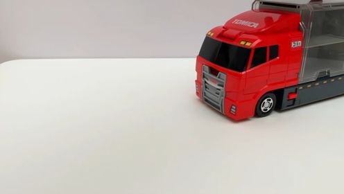 6款多美卡汽车打开并投入大车队