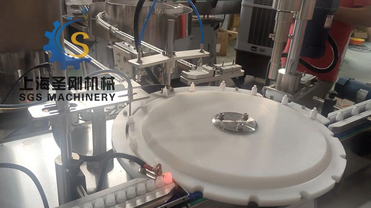 塑料滴眼剂瓶灌装机 滴眼液灌装旋盖机