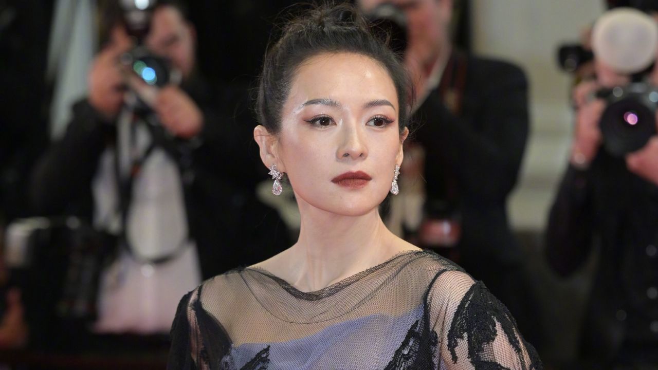 戛纳摄影师谈华人明星红毯,最爱巩俐章子怡,张艺兴很红,杨幂表情呆板