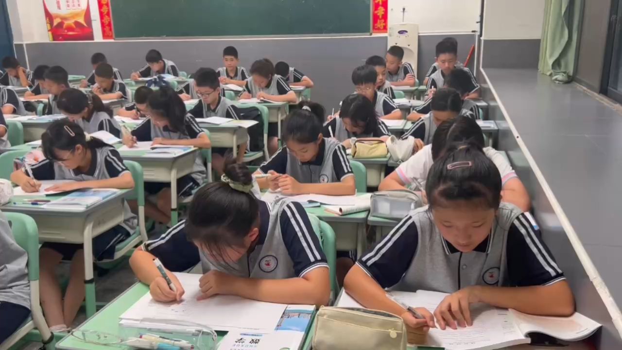 孩子们第一次晚自习_腾讯视频
