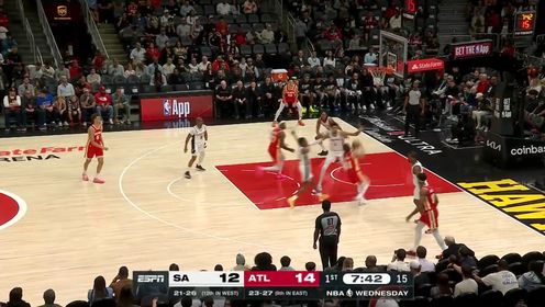 《NBA全场集锦》新东家首次得分到账 福克斯后撤步三分手起刀落