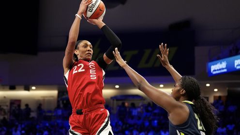 《WNBA》【球星】威尔逊vs飞马集锦 状态火热空砍42+6难救主