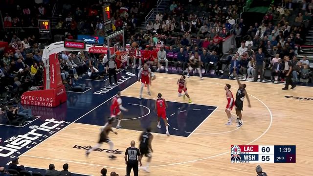 古典打法！小卡优雅跳投连续命中弹无虚发