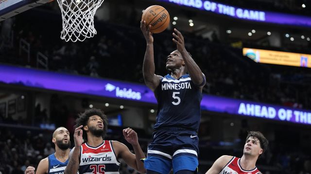森林狼118-107奇才 爱德华兹38分森林狼战胜奇才重回西部第一