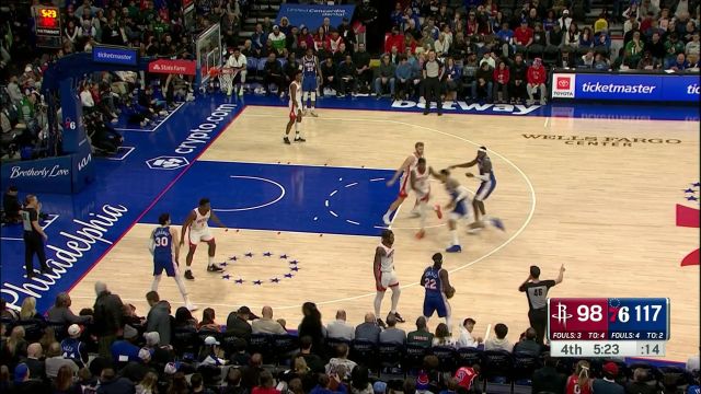 天空不是极限 惠特莫尔空接滑翔暴力扣篮美如画