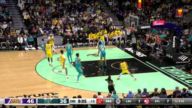 弱旅鉴定器名不虚传！拉塞尔火力全开半场独揽22分