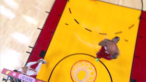 《TOP时刻》8日NBA最佳镜头 巴特勒抢断快攻空接助飞阿德巴约