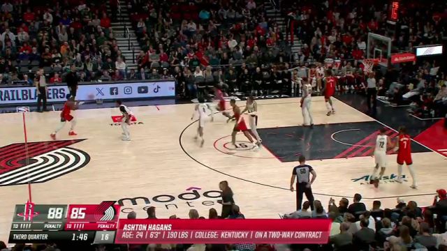 NBA常规赛：火箭vs开拓者第3节中文解说回放