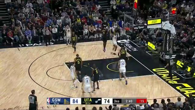 NBA常规赛：勇士vs爵士英文原声全场回放