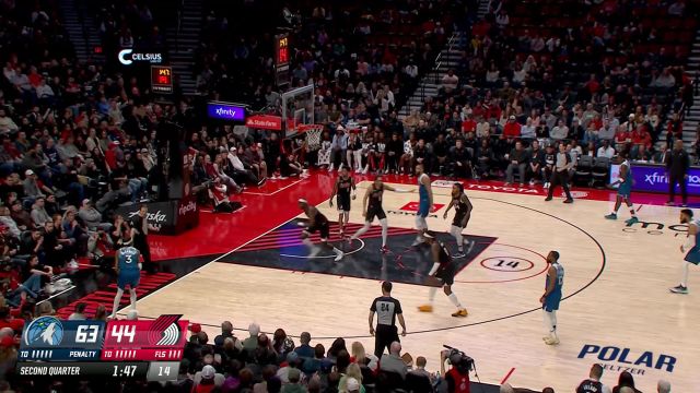 展示一下天赋 麦克丹尼尔斯一飞冲天战斧劈扣